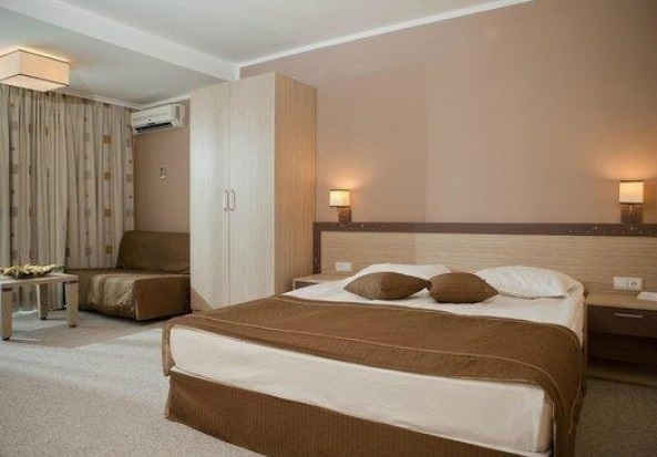 اتاق دو تخته دبل هتل بزرگ پارک حیات مشهد
